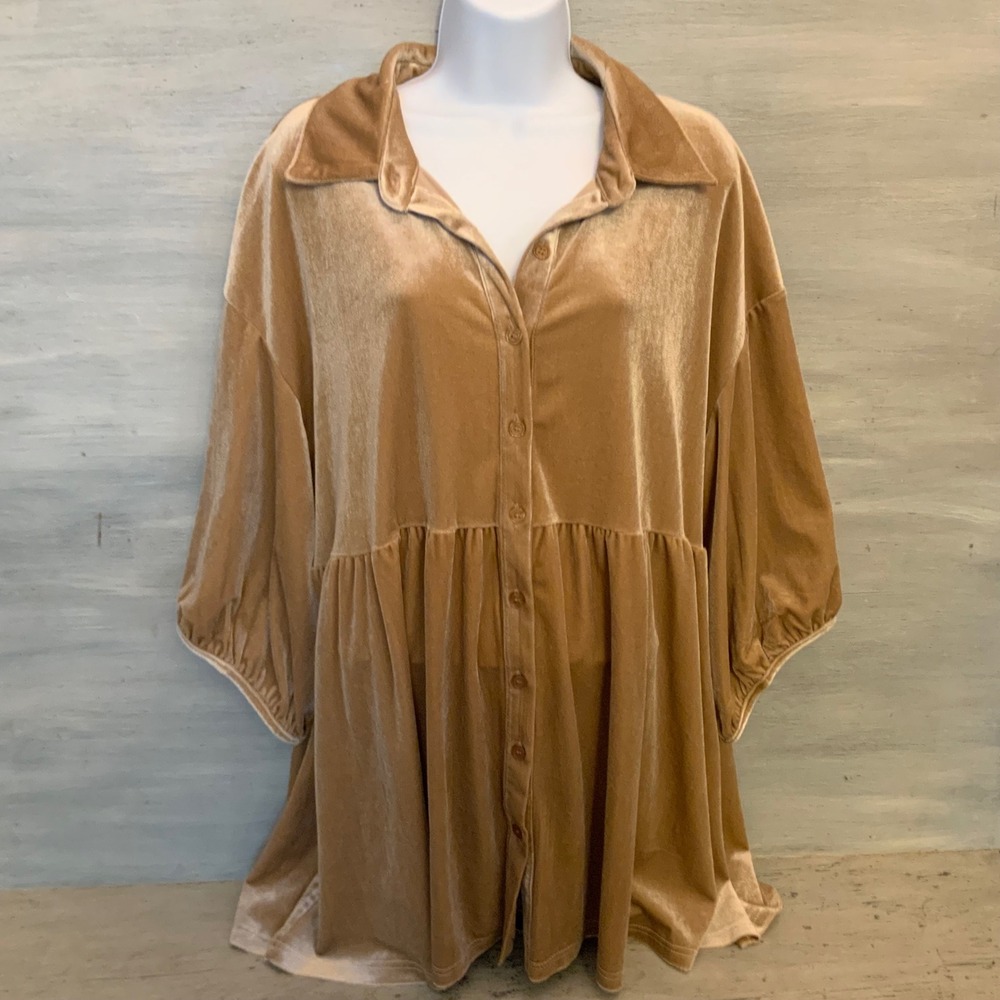 Velvet Gold Champagne Button Down High Low Baby Doll Style Tunic Top Size XL GC